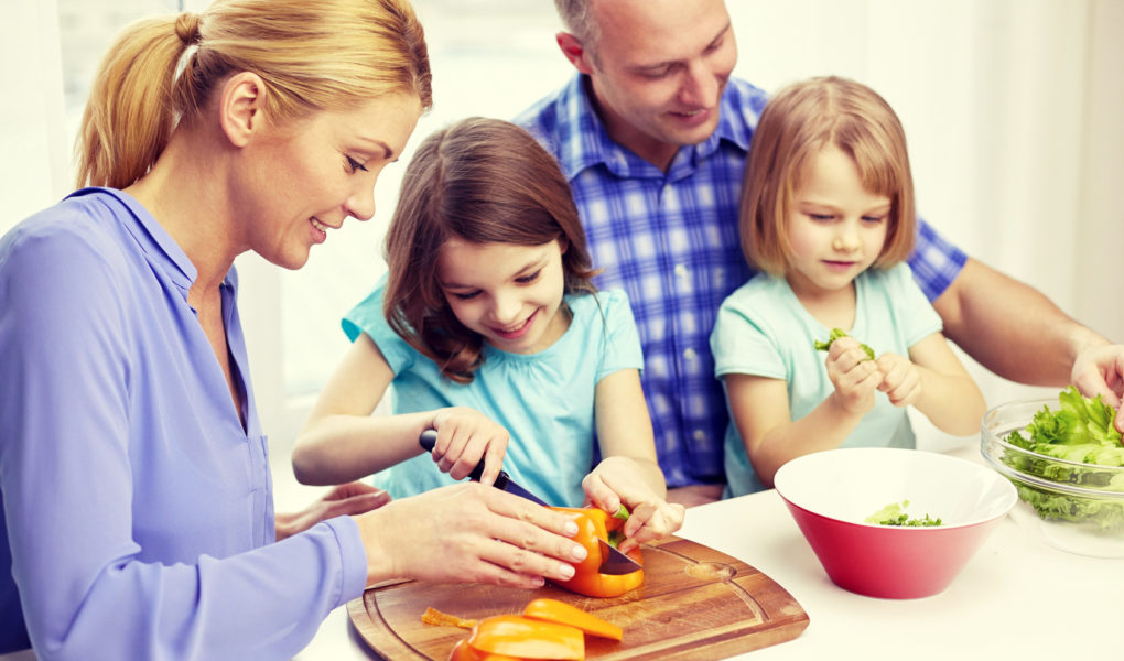 Czym karmić w upały małego niejadka?